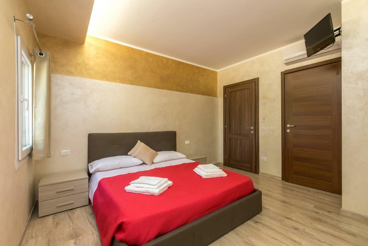 Red Lion Guest House Mestre Dış mekan fotoğraf